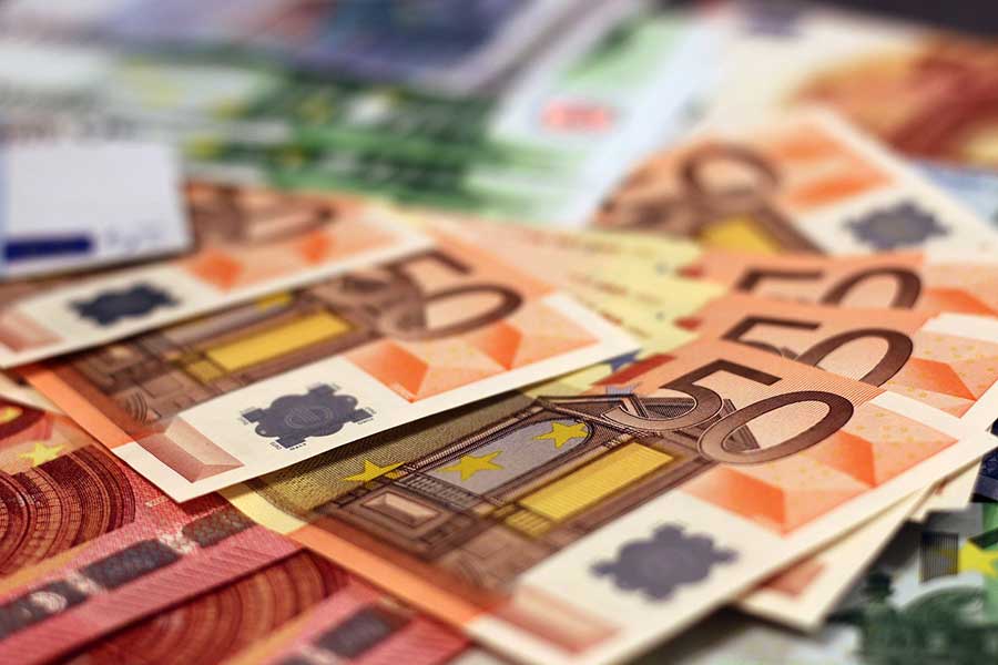 Des billets de différentes valeurs en euros